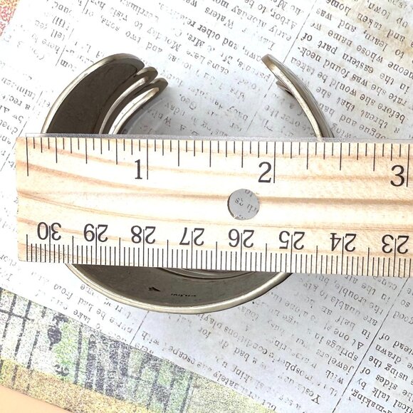 Silpada Wide Elegant Hammered Cuff Bracelet Brass Bronze Wide Designer - Picture 3 of 13